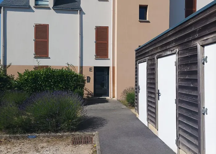Appartement Appartement T3 Tout Confort avec Jardin et Garage - 4 Couchages - FR-1-843-8